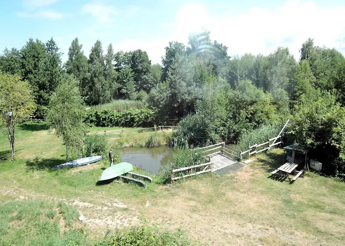 Ko Czewo & Forest Farm Apartamento Kołczewo